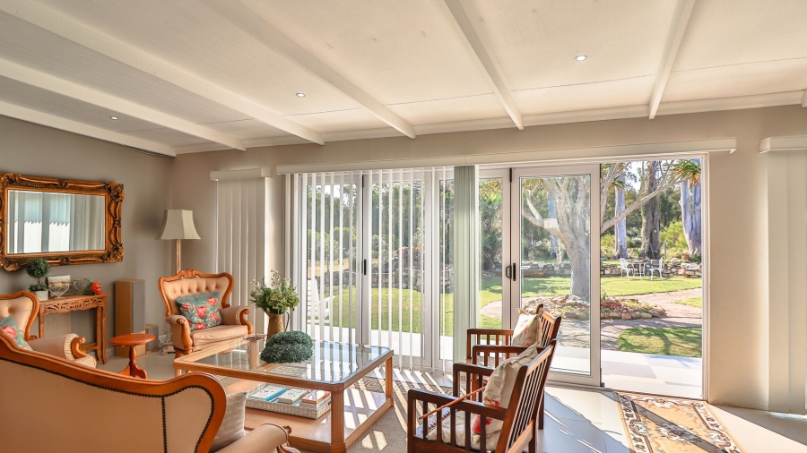 3 Bedroom Property for Sale in Stilbaai Oos Western Cape